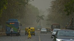 Light Rain, Thunderstorms Hit Delhi-NCR