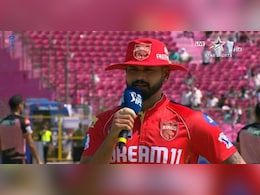 RR vs PBKS: पावर-प्ले के 'दमदारों' में शामिल हुई पंजाब किंग्स, हैदराबाद का यह सुपर आंकड़ा बना टीम जिंटा के लिए चैलेंज RR vs PBKS: पावर-प्ले के 'दमदारों' में शामिल हुई पंजाब किंग्स, हैदराबाद का यह सुपर आंकड़ा बना टीम जिंटा के लिए चैलेंज