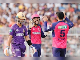RR vs KKR: रोमांचक मुकाबले में महज 1 रन से हारी राजस्थान रॉयल्स, KKR की प्लेऑफ में पहुंचने की उम्मीदें बरकरार