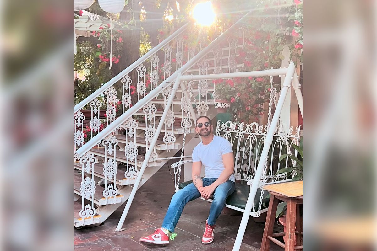 Upen Verma's Guide to Heart Chakra Healing: Signs, Symptoms, and Solutions Upen Verma's Guide to Heart Chakra Healing: Signs, Symptoms, and Solutions