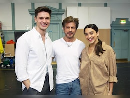 <i>Come Fall In Love</i>: When "OG Raj" Shah Rukh Khan Paid A Visit To The <i>DDLJ</i> Musical's Cast In London <i>Come Fall In Love</i>: When "OG Raj" Shah Rukh Khan Paid A Visit To The <i>DDLJ</i> Musical's Cast In London