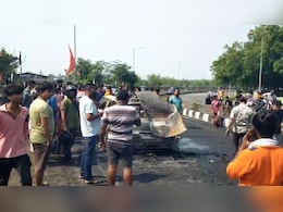Car Explodes In Jharkhand's Jamshedpur, Driver Burnt To Death Car Explodes In Jharkhand's Jamshedpur, Driver Burnt To Death