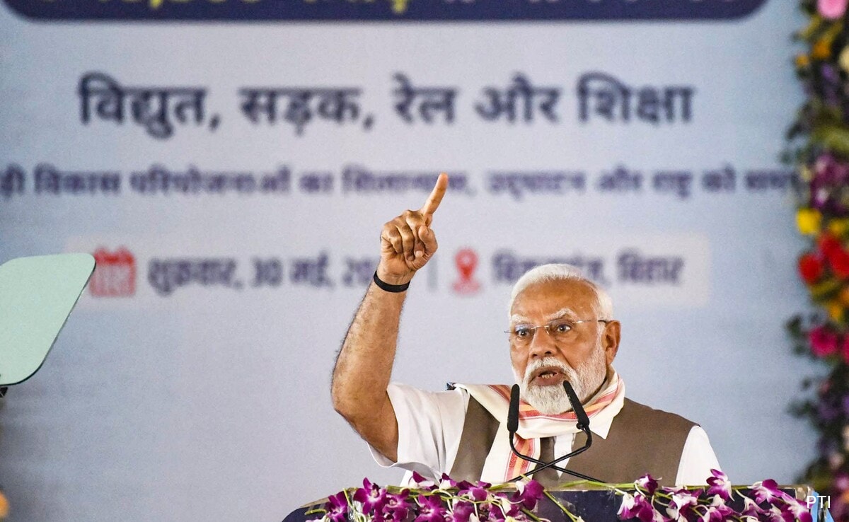 Каракат Бихар Премиерът Нарендра Моди в петък оприличи терор на