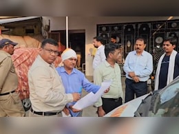 एमपी के इस जिले में 'मुन्ना भाई' बिना लाइसेंस के चला रहे थे क्लीनिक, अब SDM ने किया सील एमपी के इस जिले में 'मुन्ना भाई' बिना लाइसेंस के चला रहे थे क्लीनिक, अब SDM ने किया सील
