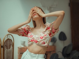 ₹400 में मिल रहे हैं ये बजट और समर फ्रेंडली women tops, मौका हाथ से जाने न पाए