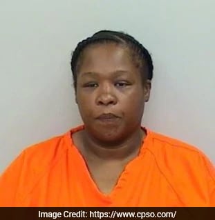 Жена от Луизиана е обвинена в убийство след като тя
