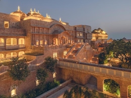 Top 10 Luxury Hotels And Resorts In India For A Valentine's Day Trip