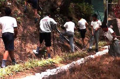 Himachal Pradesh School Students' Efforts To Prevent Wildfires: NDTV Ground Report Himachal Pradesh School Students' Efforts To Prevent Wildfires: NDTV Ground Report