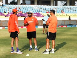 Rahul Dravid Pushed For Shubman Gill's Elevation Over Another Star, Selectors Couldn't Turn Down