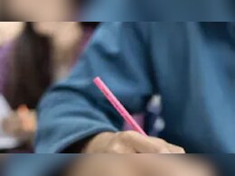 NEET Exam 2025: नीट में डमी अभ्‍यर्थी को परीक्षा देते पकड़ा, बड़े खुलासे की उम्‍मीद  