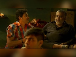Kapkapii Trailer: श्रेयस और तुषार की ‘कपकपी’ ने उड़ा दिए होश, डर और हंसी का डबल डोज, ट्रेलर देख फैंस बोले- स्त्री से भी मजेदार Kapkapii Trailer: श्रेयस और तुषार की ‘कपकपी’ ने उड़ा दिए होश, डर और हंसी का डबल डोज, ट्रेलर देख फैंस बोले- स्त्री से भी मजेदार