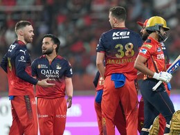 Sunil Gavaskar Tears Into Shreyas Iyer Amid Punjab Kings' Batting Collapse vs RCB: "A Nothing Shot..."