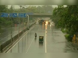 दिल्ली-नोएडा समेत पूरे एनसीआर में मौसम फिर पलटा, तेज हवाओं ने किया हैरान दिल्ली-नोएडा समेत पूरे एनसीआर में मौसम फिर पलटा, तेज हवाओं ने किया हैरान