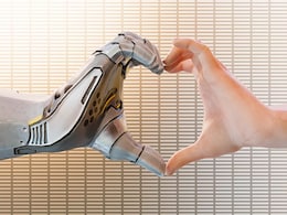 AI Is Taking Over Online Dating On Bumble, Happn, Tinder, Hinge. Is India Swiping Right? AI Is Taking Over Online Dating On Bumble, Happn, Tinder, Hinge. Is India Swiping Right?