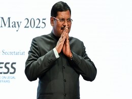 मैं थर्ड आकर भी चीफ जस्टिस बना... लेकिन मेरी नकल मत करना, CJI बीआर गवई ने छात्रों को दी बड़ी नसीहत मैं थर्ड आकर भी चीफ जस्टिस बना... लेकिन मेरी नकल मत करना, CJI बीआर गवई ने छात्रों को दी बड़ी नसीहत