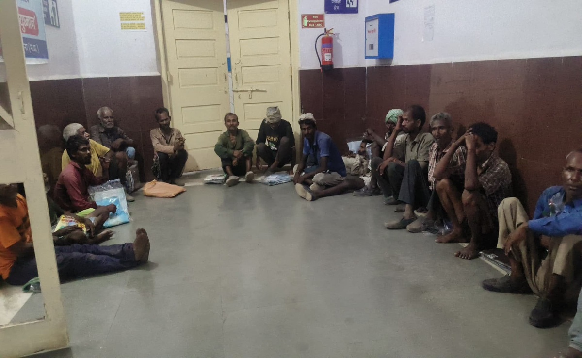 Guna: गुलामी से मुक्ति! चाचौड़ा में प्रशासन का बड़ा एक्शन, 16 बंधुआ मजदूरी को आजादी, ऐसी हो गई थी हालत