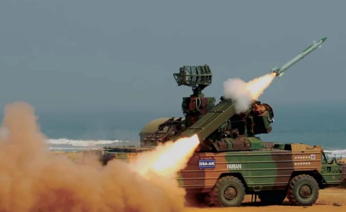 India has also integrated the Armys Akashteer air defence system to ensure "seamless integration of ground-based, airborne and space systems", the Air Forces doctrine states. India has also integrated the Armys Akashteer air defence system to ensure "seamless integration of ground-based, airborne and space systems", the Air Forces doctrine states.