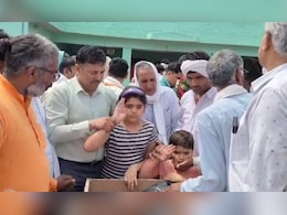 Rajasthan: शहीद कुलदीप पूनिया का पैतृक गांव सादुलपुर में हुआ अंतिम संस्कार, बेटे-बेटी ने सैल्यूट कर दी अंतिम विदाई  Rajasthan: शहीद कुलदीप पूनिया का पैतृक गांव सादुलपुर में हुआ अंतिम संस्कार, बेटे-बेटी ने सैल्यूट कर दी अंतिम विदाई