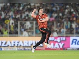 SRH vs DC: पैट कमिंस ने रचा इतिहास, दिल्ली के खिलाफ मुकाबले में पहली गेंद पर ये कारनामा कर मचाई खलबली