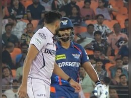 VIDEO: पूरन के ऊपर से बातों से वार कर रहे थे मोहम्मद सिराज, फिर इस तरह कैरेबियन स्टार ने लिया बदला VIDEO: पूरन के ऊपर से बातों से वार कर रहे थे मोहम्मद सिराज, फिर इस तरह कैरेबियन स्टार ने लिया बदला