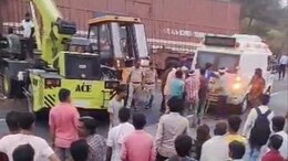 बूंदी: कोटा-लालसोट मेगा हाइवे पर स्कॉर्पियो और कंटेनर की आमने-सामने टक्कर, दो की मौत; तीन गंभीर घायल