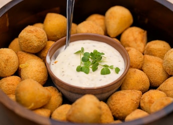 Love Potato And Cheese? You'll Want To Eat These 7 Easy Snacks Again And Again Love Potato And Cheese? You'll Want To Eat These 7 Easy Snacks Again And Again
