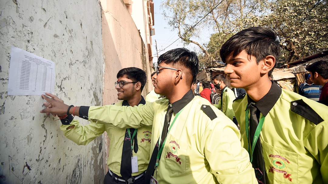 Himachal Pradesh Class 10 Result (OUT) Live: 79.8% Students Pass, Saina Thakur Tops With 99.43% Marks