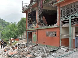 Operation Sindoor ने Pakistan में कितनी तबाही मचाई? VIDEO में देखें Air Strike के सबूत!  Operation Sindoor ने Pakistan में कितनी तबाही मचाई? VIDEO में देखें Air Strike के सबूत!