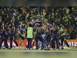 8 साल बाद PSL में लौटा स्टार, KKR को अपने विस्फोटक प्रदर्शन से बना चुका है चैंपियन 8 साल बाद PSL में लौटा स्टार, KKR को अपने विस्फोटक प्रदर्शन से बना चुका है चैंपियन