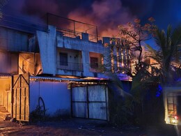 Solapur Fire : सोलापुरातील MIDC मध्ये अग्नितांडव, तीन कर्मचाऱ्यांचा मृत्यू; अद्यापही अनेकजण अडकल्याची भीती