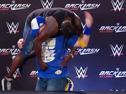 John Cena VIDEO: जॉन सीना ने कर दी सारी हदें पार, बीच कॉन्फ्रेंस रेस्लर पर किया हमला, मेज पर पटका और चित्त John Cena VIDEO: जॉन सीना ने कर दी सारी हदें पार, बीच कॉन्फ्रेंस रेस्लर पर किया हमला, मेज पर पटका और चित्त