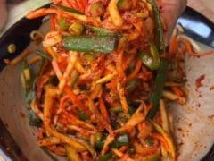 No-Oil Raw Mango Kimchi Recipe: A Must-Try For Kimchi Lovers Who Want To Eat Healthy No-Oil Raw Mango Kimchi Recipe: A Must-Try For Kimchi Lovers Who Want To Eat Healthy