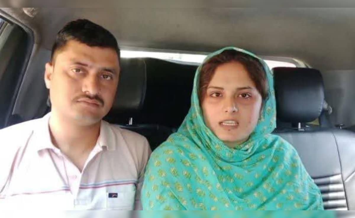 Ню Делхи Ден след като Централните резервни полицейски сили CRPF