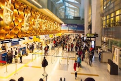 Over 200 Flights Cancelled, 18 Airports Temporarily Closed For Operations Over 200 Flights Cancelled, 18 Airports Temporarily Closed For Operations