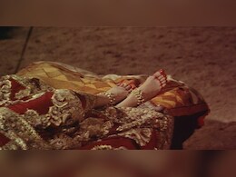 एक्ट्रेस की मौत, डायरेक्टर का टूटा रिश्ता, फिर भी इस फिल्म ने रचा इतिहास, 14 साल बाद रिलीज होकर बनी कल्ट क्लासिक एक्ट्रेस की मौत, डायरेक्टर का टूटा रिश्ता, फिर भी इस फिल्म ने रचा इतिहास, 14 साल बाद रिलीज होकर बनी कल्ट क्लासिक