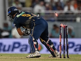 Best Ball Of IPL 2025? Jasprit Bumrah's Toe-Crushing Yorker Stuns Fans - Video Goes Viral Best Ball Of IPL 2025? Jasprit Bumrah's Toe-Crushing Yorker Stuns Fans - Video Goes Viral
