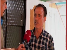 "Took My Children, Wife Outside...": Ex-Army Commando Amid Pak Shelling "Took My Children, Wife Outside...": Ex-Army Commando Amid Pak Shelling