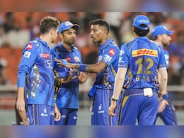 11 चौके-5 छक्के लगाकर ठोक डाले इतने रन, IPL 2026 से पहले रोहित शर्मा के साथी MI के इस बल्लेबाज ने मचाया गदर