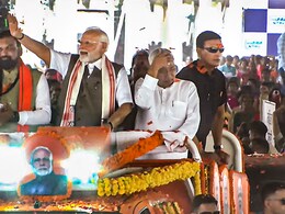 PM Modi in Bihar Updates: बिल से खींचकर कुचल देंगे... पाकिस्तान को बिहार से पीएम मोदी की दूसरी ललकार PM Modi in Bihar Updates: बिल से खींचकर कुचल देंगे... पाकिस्तान को बिहार से पीएम मोदी की दूसरी ललकार