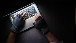 Man Arrested For Duping Investors Of Over Rs 48 Lakh Via Fake Trading App In Delhi