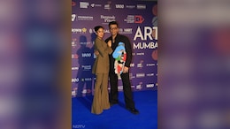 'Cannes 2025' में जाह्नवी कपूर की फिल्म को मिला स्टैंडिंग ओवेशन, रो पड़े करण जौहर