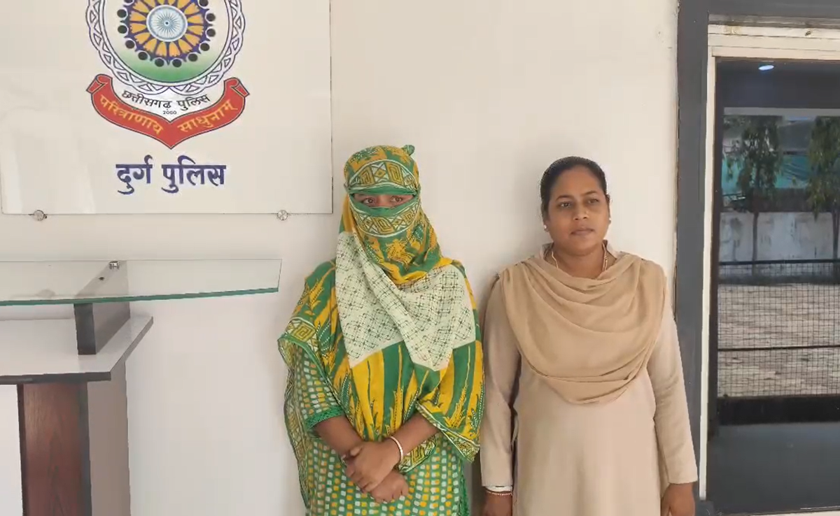 Durg: पुलिस की बड़ी कार्रवाई, भिलाई से बांग्लादेशी महिला गिरफ्तार, 8 साल से ऐसे रह रही थी यहां