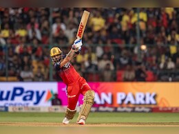 IPL 2025: किंग कोहली का डबल धमाल, IPL इतिहास में ये कारनामा करने वाले पहले बल्लेबाज बने IPL 2025: किंग कोहली का डबल धमाल, IPL इतिहास में ये कारनामा करने वाले पहले बल्लेबाज बने