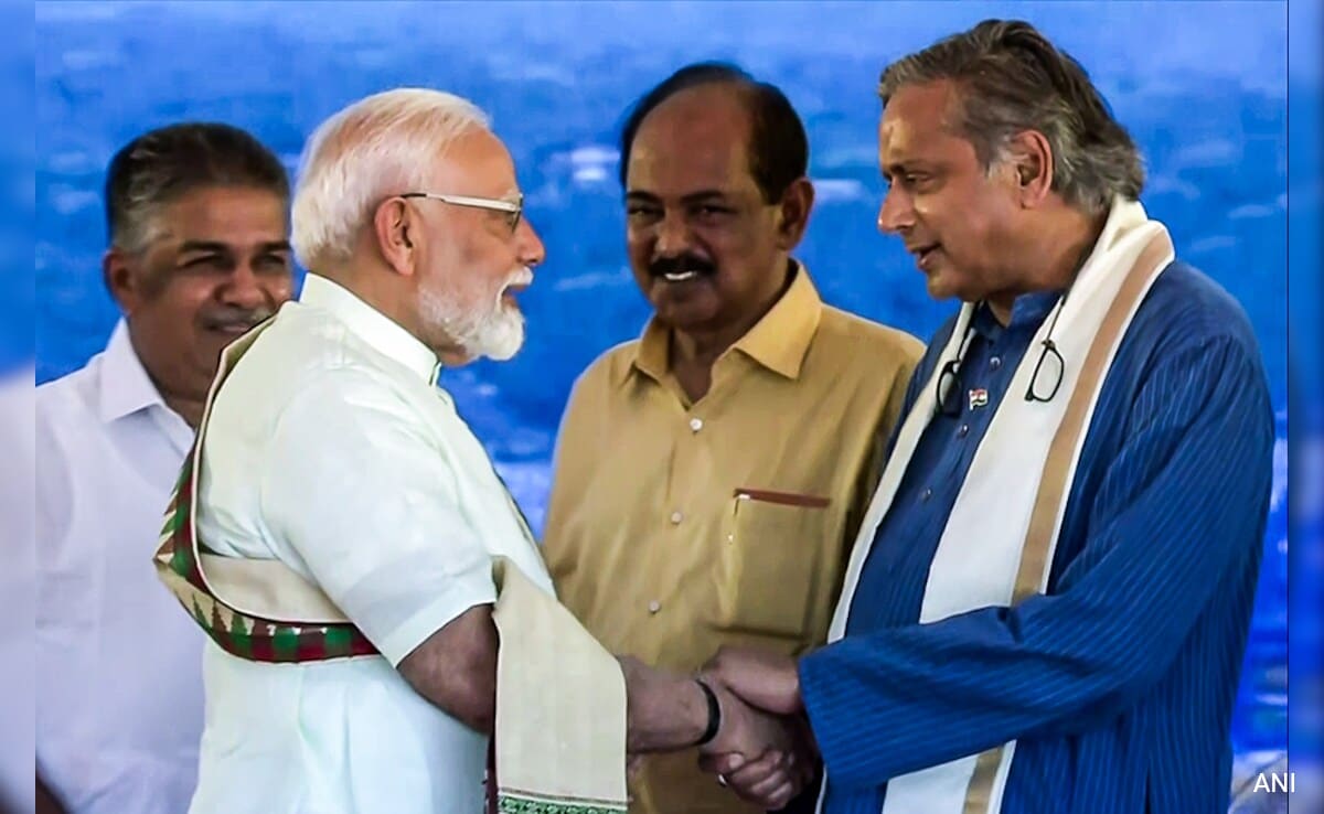 "Why In Congress If You Favour BJP?" Shashi Tharoor Under Fire Over PM Remark