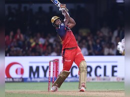 RCB को पहली ट्रॉफी दिलाने फिर से लौटे दो शेर, लेकिन इन 2 खिलाड़ियों की वजह से खत्म नहीं हो रही टेंशन RCB को पहली ट्रॉफी दिलाने फिर से लौटे दो शेर, लेकिन इन 2 खिलाड़ियों की वजह से खत्म नहीं हो रही टेंशन
