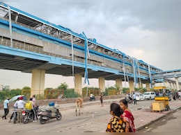 मेट्रो स्टेशन की छत उड़ी, दीवार गिरने से 3 की मौत... दिल्ली में तेज आंधी-बारिश से क्या हुआ, देखें तस्वीरें-वीडियो