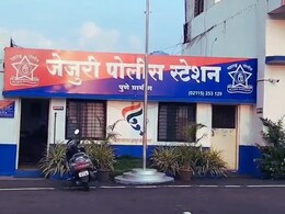 Pune News : 'तुला मारायला वेळ लागणार नाही'; खंडणी प्रकरणात शिंदे गटाचा नेता फरार Pune News : 'तुला मारायला वेळ लागणार नाही'; खंडणी प्रकरणात शिंदे गटाचा नेता फरार