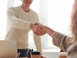 Build A Portfolio Without A Full-Time Job To Attract Opportunities Build A Portfolio Without A Full-Time Job To Attract Opportunities