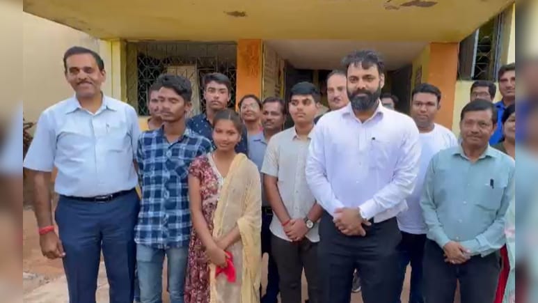 Chattisgarh Board Result: संकल्प ने लहराया परचम, नमन खुटियां बने स्टेट टॉपर, 13 छात्रों ने भी किया कमाल