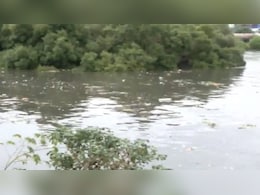 Explainer: जानिए क्या है मीठी नदी विवाद और डिनो मोरिया का इससे कनेक्शन  Explainer: जानिए क्या है मीठी नदी विवाद और डिनो मोरिया का इससे कनेक्शन